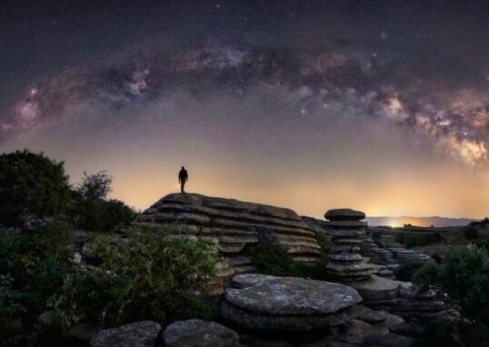31 Award-Winning Photos Celebrate the Beauty of the World’s Darkest Skies – PetaPixel