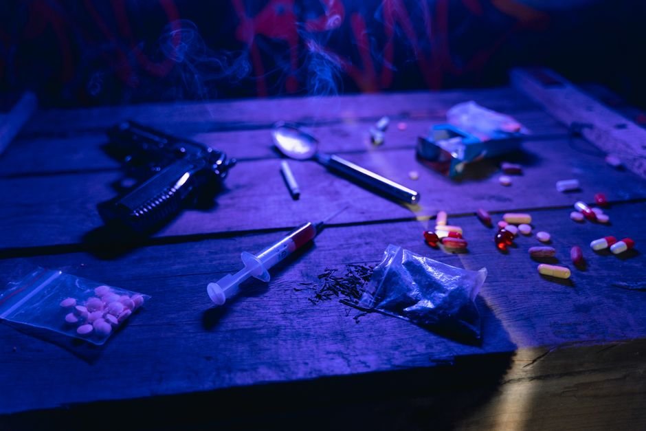 Guns, drugs and car chases: GTA 6 preview lands on Netflix after leaks – Malay Mail