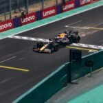 F1 Singapore Grand Prix: Max Verstappen wins at Marina Bay Street Circuit for first time – Yahoo Sports