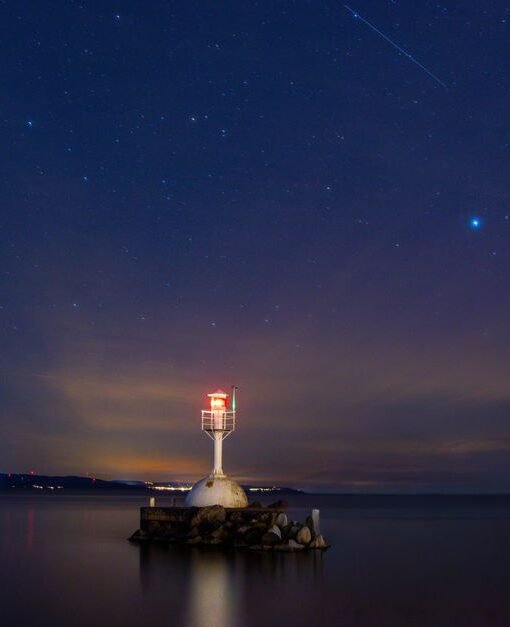 Luminous object lights up Brunei’s evening sky – The Star