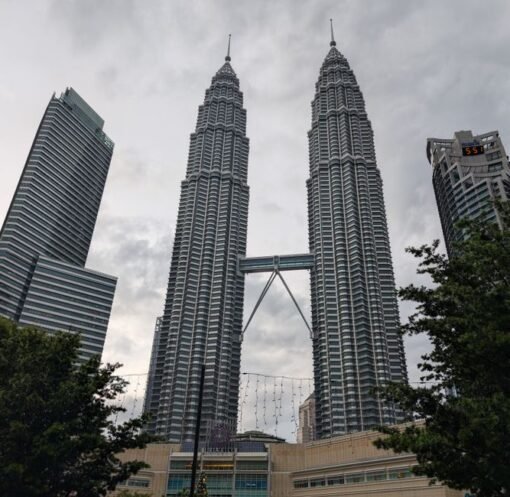 Petronas boosts payments to Malaysia as oil prices surge – Free Malaysia Today